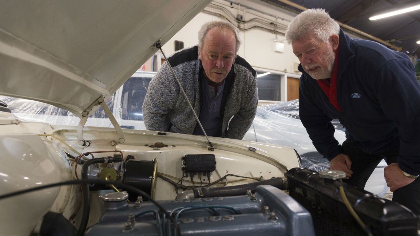 We reunite Ford Lotus Cortina TV star with its owner after 40 years