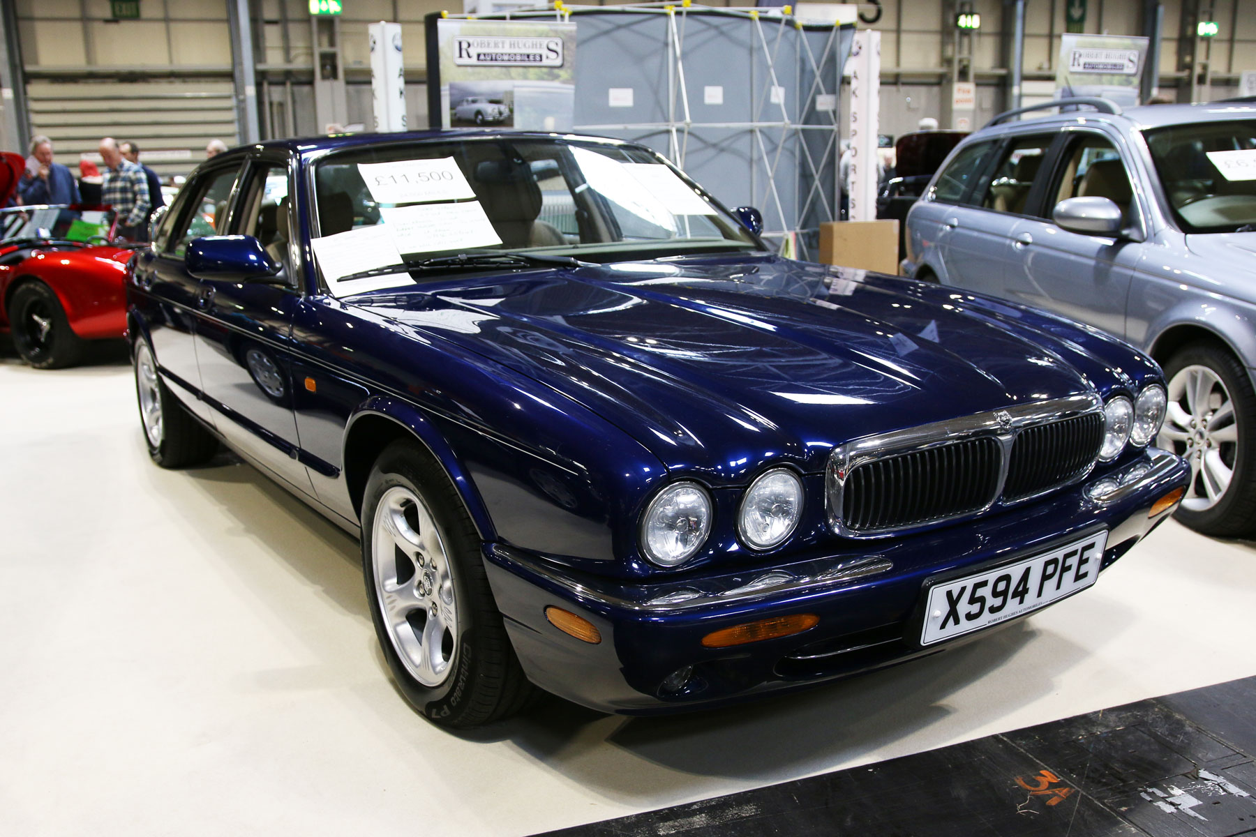Jaguar XJ8: £11,500