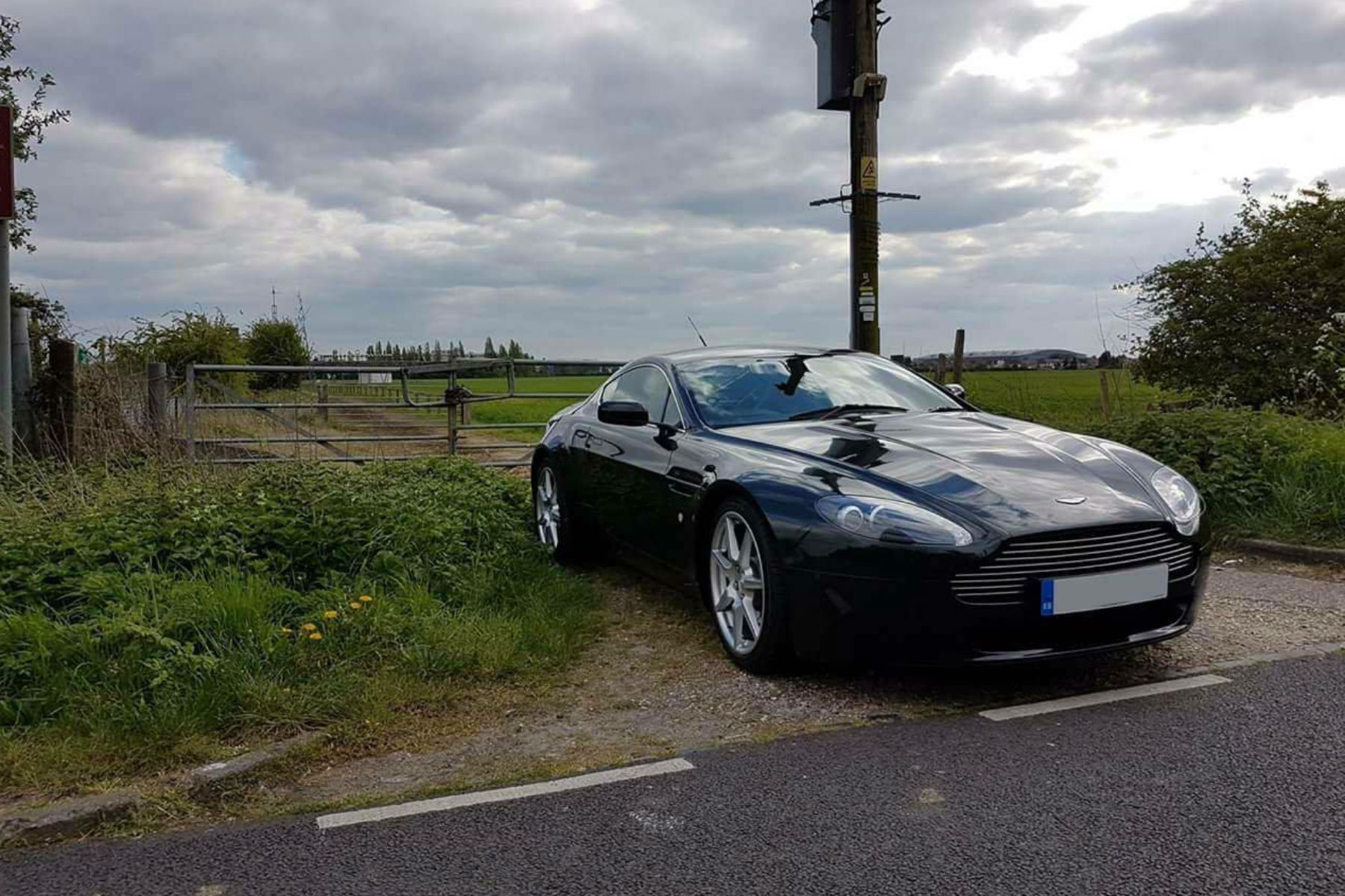 You can now buy an Aston Martin V8 Vantage for £30,000