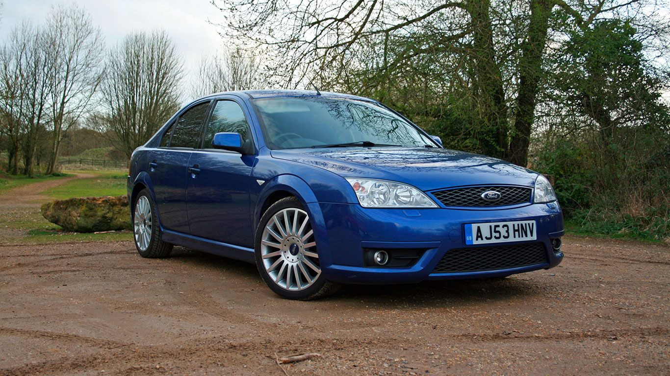 BL: Ford Mondeo ST220