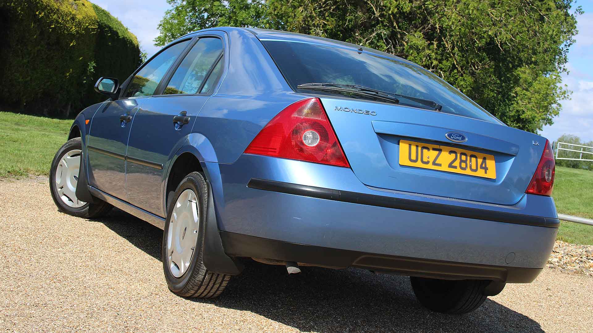 Ford Mondeo over the years (Mk.1 - Mk.5) Does it keep getting better?