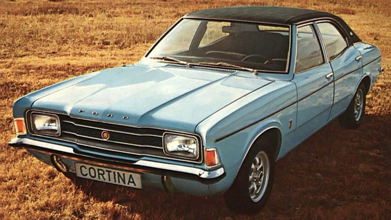 20 cool classics with a vinyl roof