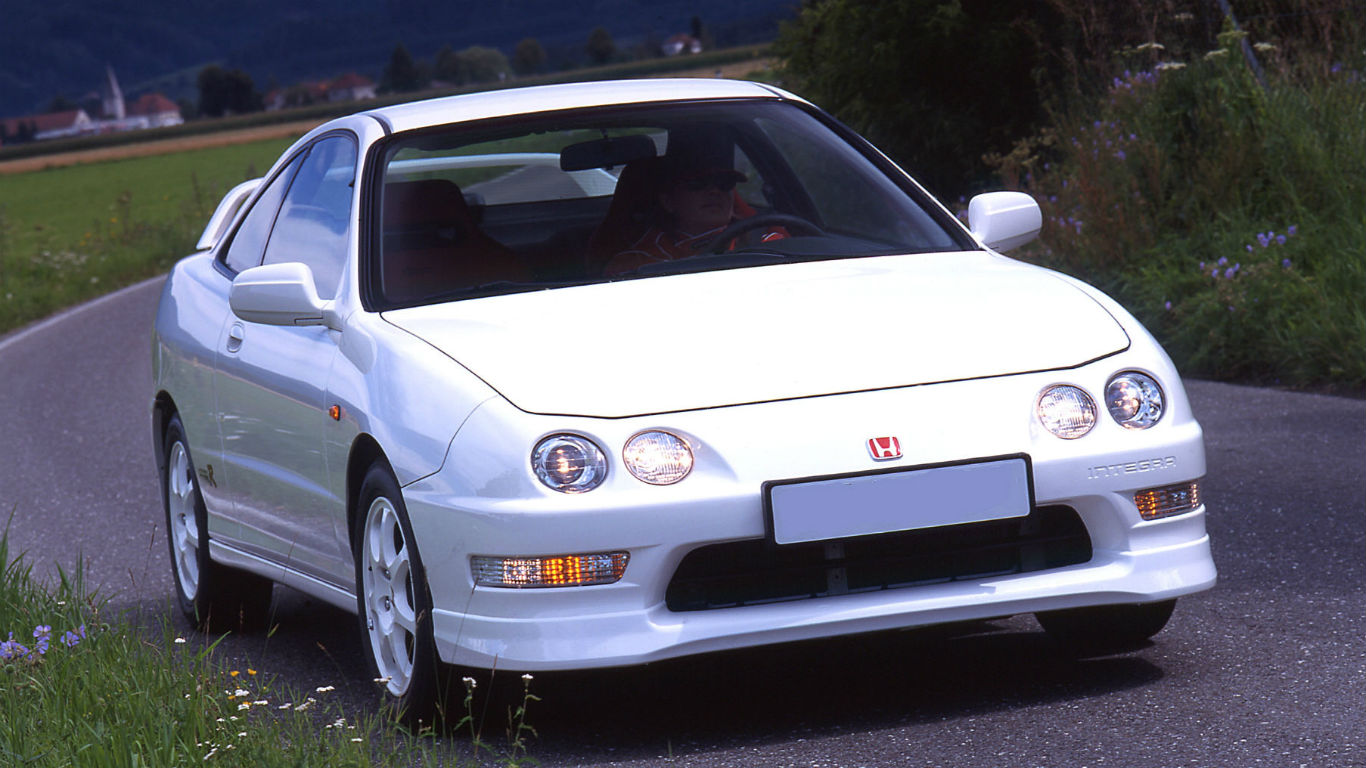 Cool cars from the 1990s you should buy now - Retro Motor