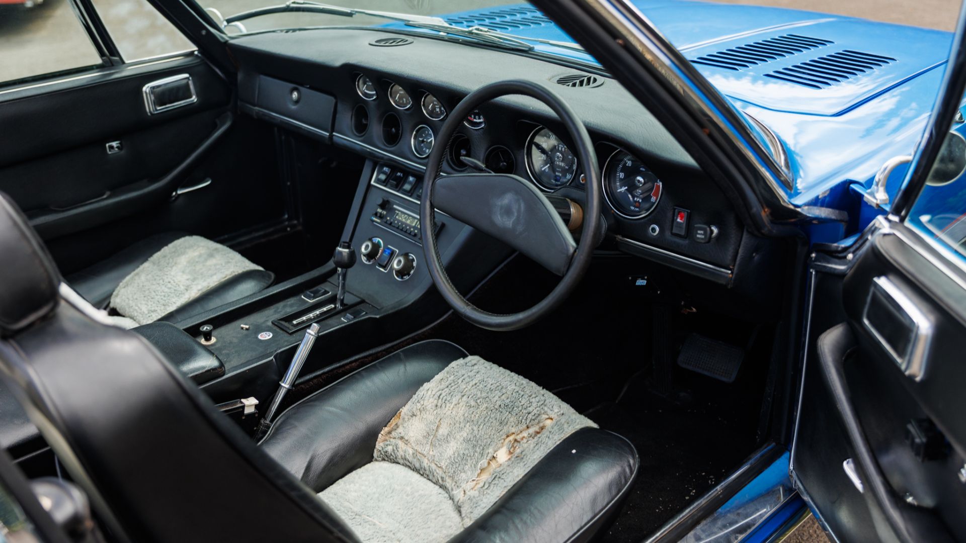 Jensen Interceptor III convertible